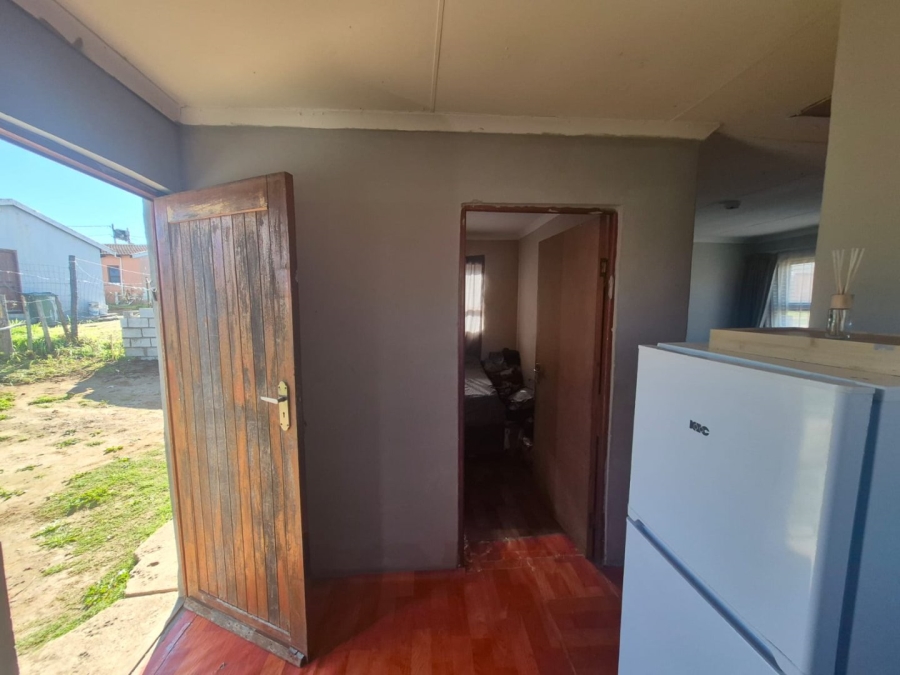 2 Bedroom Property for Sale in Bethelsdorp Eastern Cape